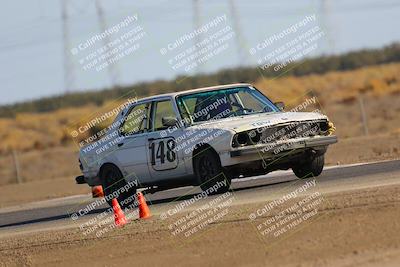 media/Oct-02-2022-24 Hours of Lemons (Sun) [[cb81b089e1]]/915am (I-5)/